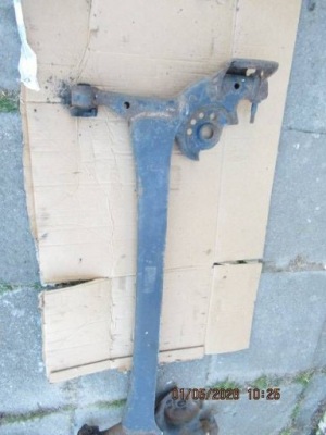 Усилитель  задняя toyota yaris 01052026 фото №1