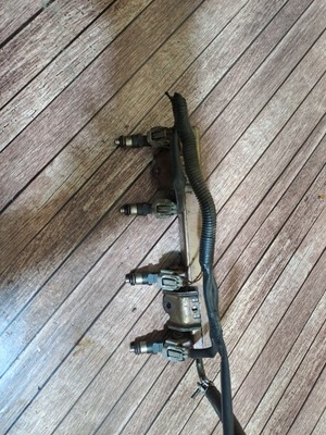 Молдинг впрыскная топлива nissan micra 1.2 фото №1