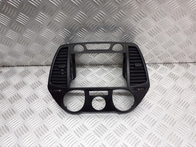 Решётка обдув средняя hyundai i20 фото №1