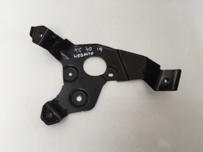 Volvo xc40 xc60 2.0 d4 2020 кронштейн консоли фото №1