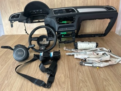 Audi q3 8u приборная панель консоль подушки безопасности оригинал. фото №1