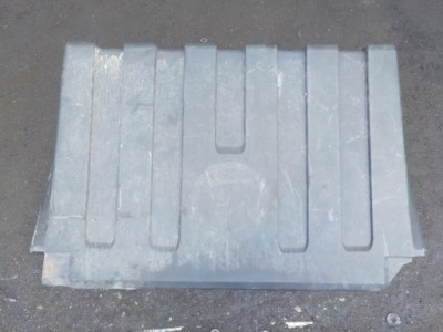 Крышка боковая двигателя ,scania фото №1