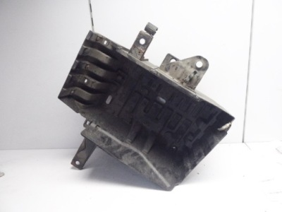 Vivaro a trafic ii корпус аккумулятор фото №1