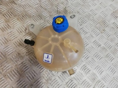 Alfa romeo giulietta 1.6 jtdm бак расширительный фото №1