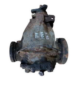 Mercedes дифференциал дифференциал 1243510608 мост задний 3.92 r1243510608 фото №1
