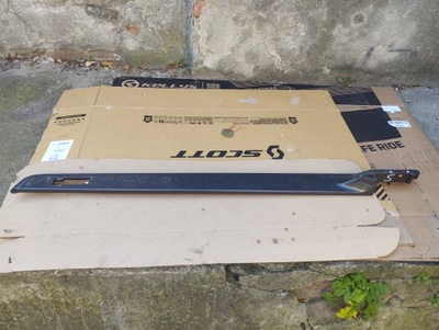 Ford ranger vi 2022- обшивка спойлер кузов фото №1