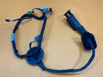 Audi a4 b9 джгут електрична двері задніх фото №1