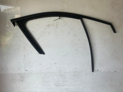 Рамка прокладка дверь правый перед citroen c3 iii 9813201880 фото №1