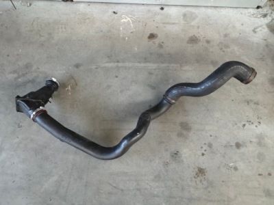 Volvo xc 90 1 2.4d труба шланг интеркулер 30794888 фото №1