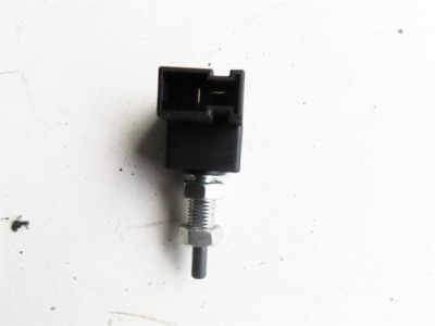 Датчик педали тормоза hyundai i30 2 2012-2017 год фото №1