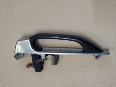 Ручка наружная левый задний  mercedes w123 sedan оригинальный номер 1237600359 фото №1