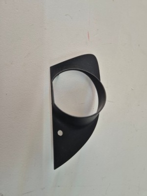 Рамка противотуманной фары правый перед bmw e65 e66 рестайлинг  7142180 фото №1