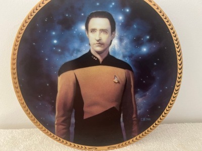 TALERZ THE HAMILTON COLLECTION LT.COMMANDER DATA 1993 STAR TREK