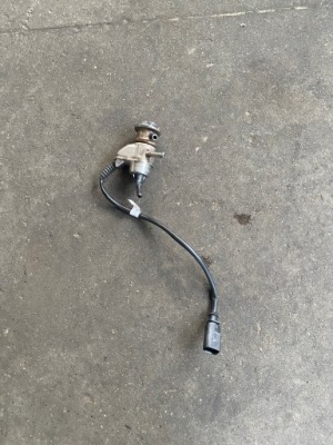 Audi форсунка adblue 4g0131113d фото №1