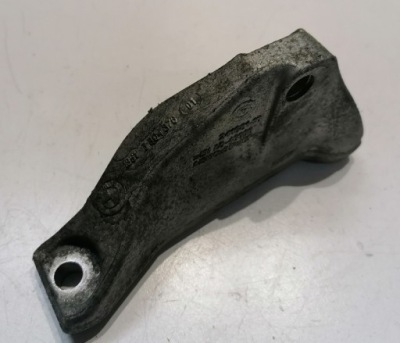 Bmw x1 09- кронштейн опора двигателя 241681-10 фото №1