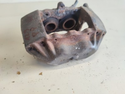 Mercedes r129 sl 129 суппорт тормозной правый перед фото №1