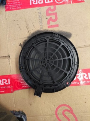 Peugeot 308 динамік peugeot 308 9803506480 ? фото №1