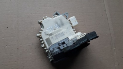 Audi оригінальний номер 8k0839016d замок двері фото №1