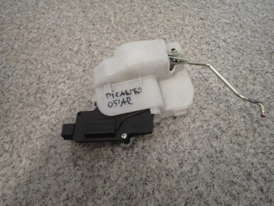 Kia picanto 04-11 замок задній правий фото №1