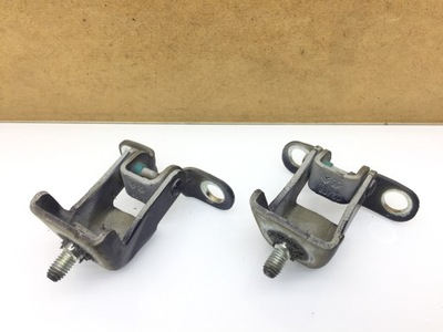 Peugeot 308 t7 петля петли крышки багажника фото №1