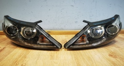 Kia sportage iii 10-15 лампа левая перед комплектная ксенон anglik фото №1