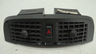 Решітка обдув перед центральна панелі cadillac cts фото №1