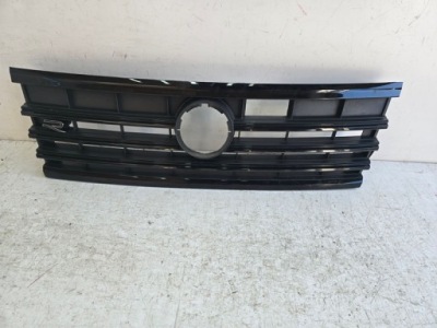 Vw touareg iii 760 r line решётка радиатора фото №1