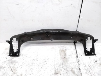 Bmw 3 f30 f35 f31 2012 панель крепления радиатора / góra фото №1