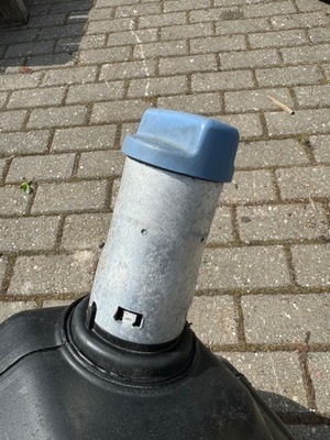 Крышка заливная горловина бака adblue mercedes axor atego фото №1