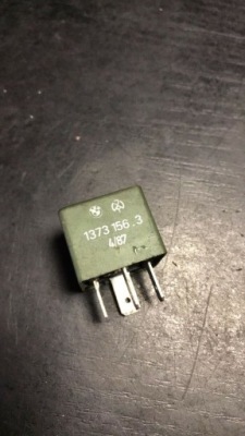 Реле bmw 5 e28 1373156 фото №1