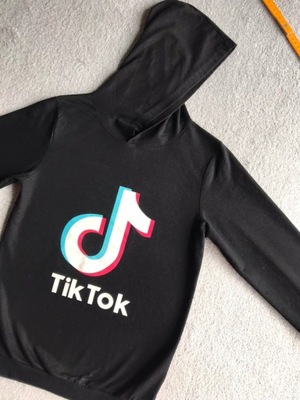 Bluza kapturem cienka TikTok czarna 13 lat