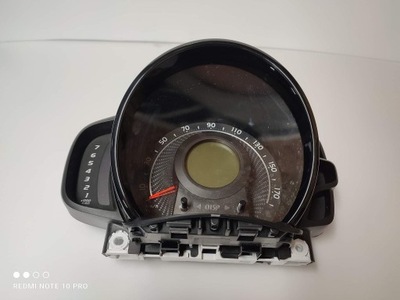 Toyota aygo ii лічильник прилади eu. фото №1