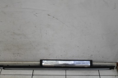 Молдинг порог правая mercedes w220 a2206804435 фото №1