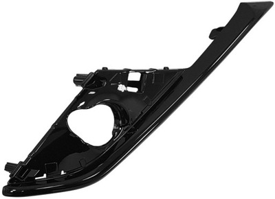 Правая рамка решётка бампера перед оригинал mazda cx-3 фото №1