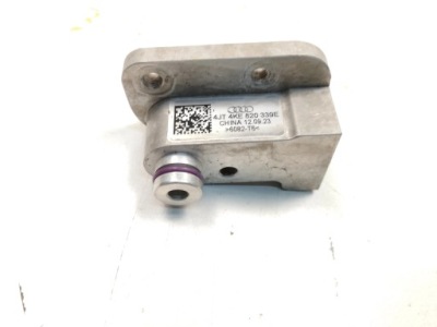 Audi e-tron шланг кондиционера 4ke820339e фото №1