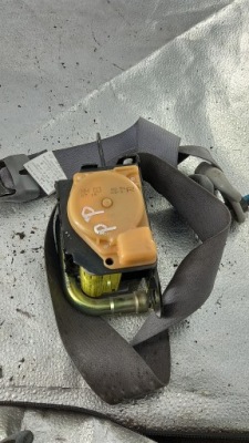Ремень правая  перед mazda 6 03r 2.0b универсал фото №1
