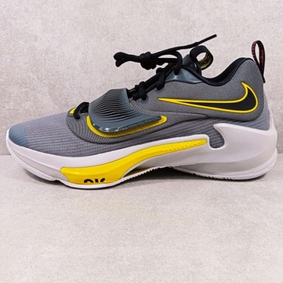 Buty Nike NIKE ZOOM FREAK 3 DA0694-006 r. 42,5