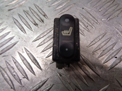 Кнопка перемикач підігрів сидіння nissan qashqai 1.5 dci фото №1