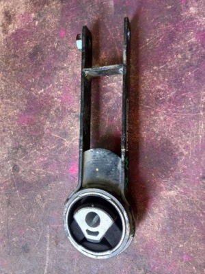 Кронштейн двигуна fiat ducato 1367067080 фото №1