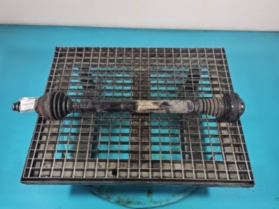 Приводной вал перед правый  vw golf plus 1.4 tsi автоматическая коробка передач фото №1