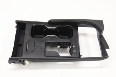 Lexus es vii кронштейн na чашки 58844-33030 фото №1