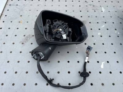 Часть зеркало volvo v60 фото №1