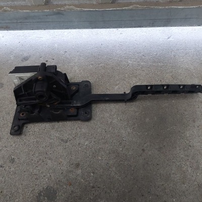 Bmw 2 f46 f45 моторчик шторка жалюзи фото №1