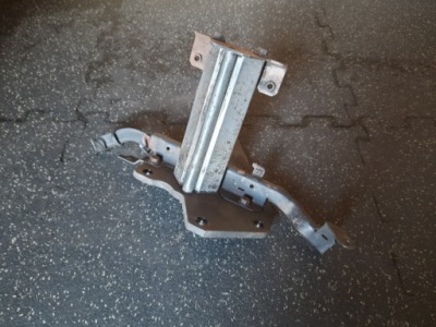 Scania r кронштейн основа обід вентилятора 1857431 1801538 1485903 фото №1