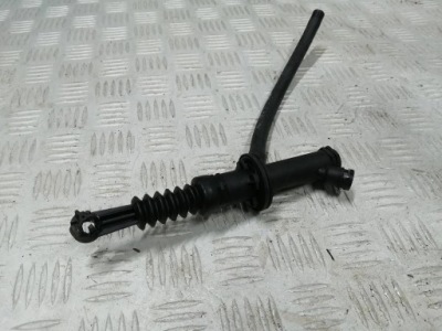 Renault kangoo 2 3 1.5 dci помпа сцепления фото №1