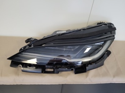 Tesla 3 лампа левый перед левая передняя full led highland 1760888-00-e фото №1