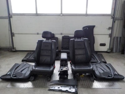 Grand cherokee wk2 сидіння комплект оббивка фото №1