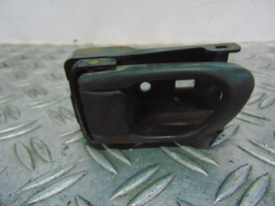 Subaru forester ручка внутрішня задня лівий фото №1