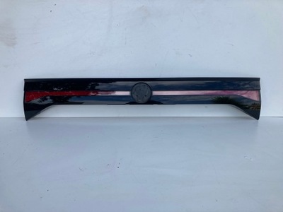 Vw t-cross накладка крышки задняя 2gm827577j фото №1