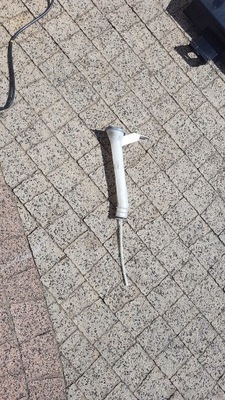 Nissan juke rurak заливная горловина бака омывателя фото №1